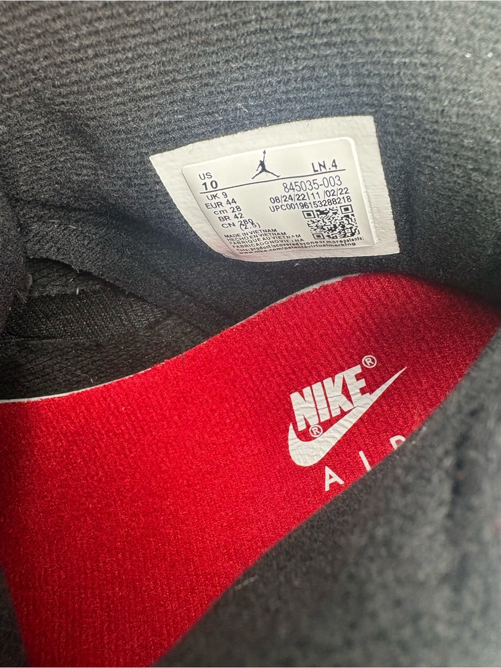 Jordan Men's Black/Gray/Red Retro Athletic Sneakers - Picture 5 of 5